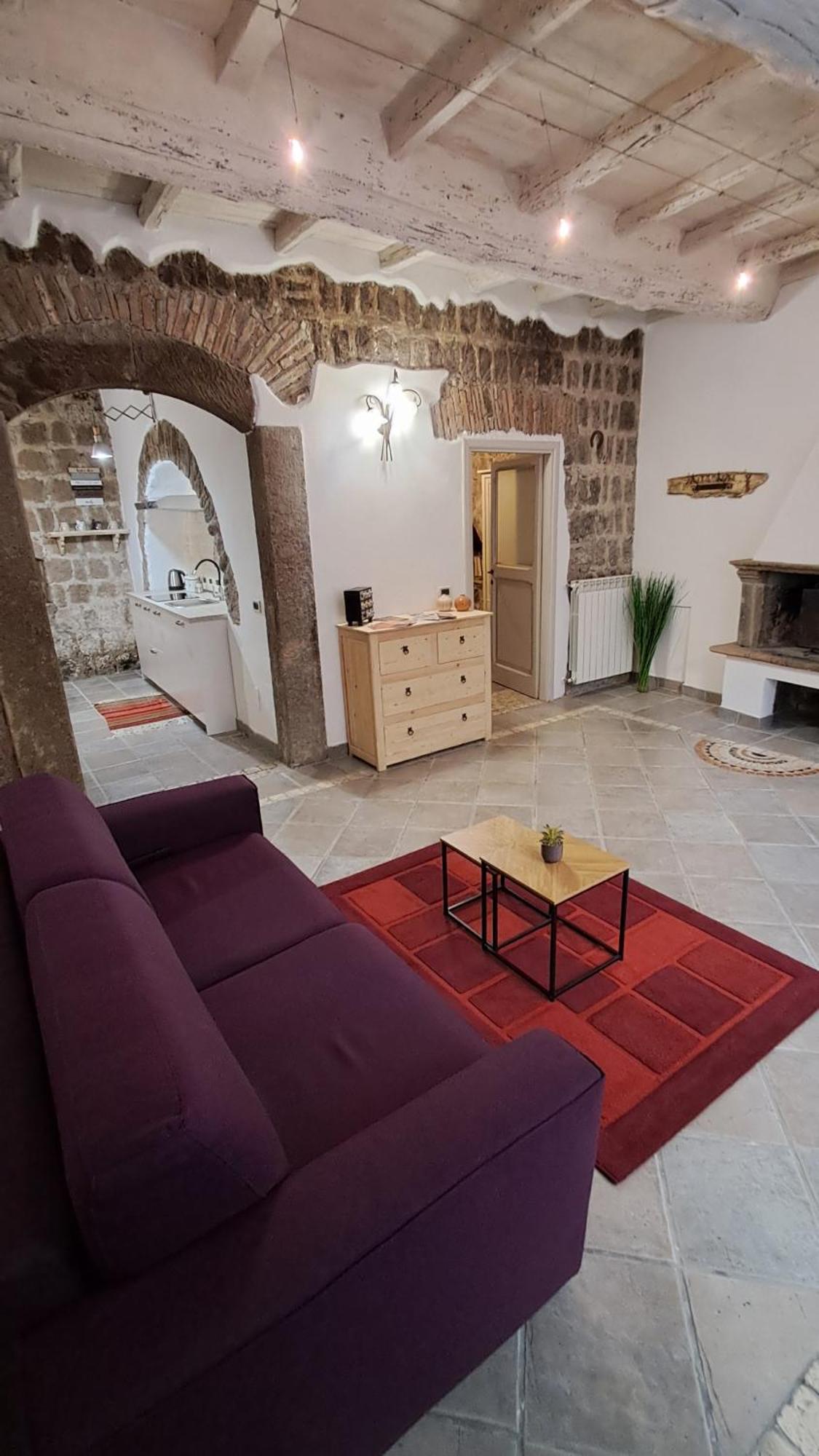 Pettinara 21 Apartment Viterbo Exterior photo